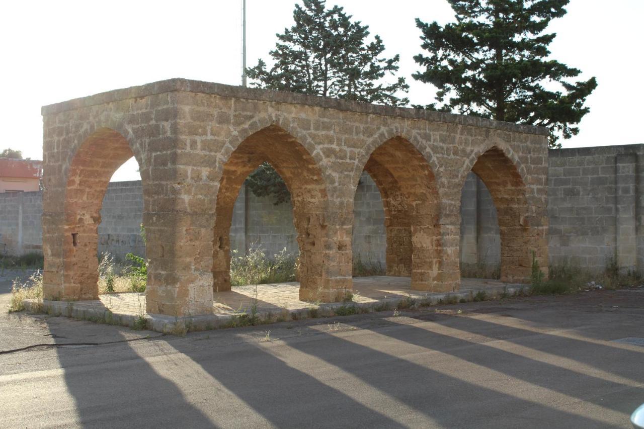 Marinella Villa Campi Salentina Екстериор снимка